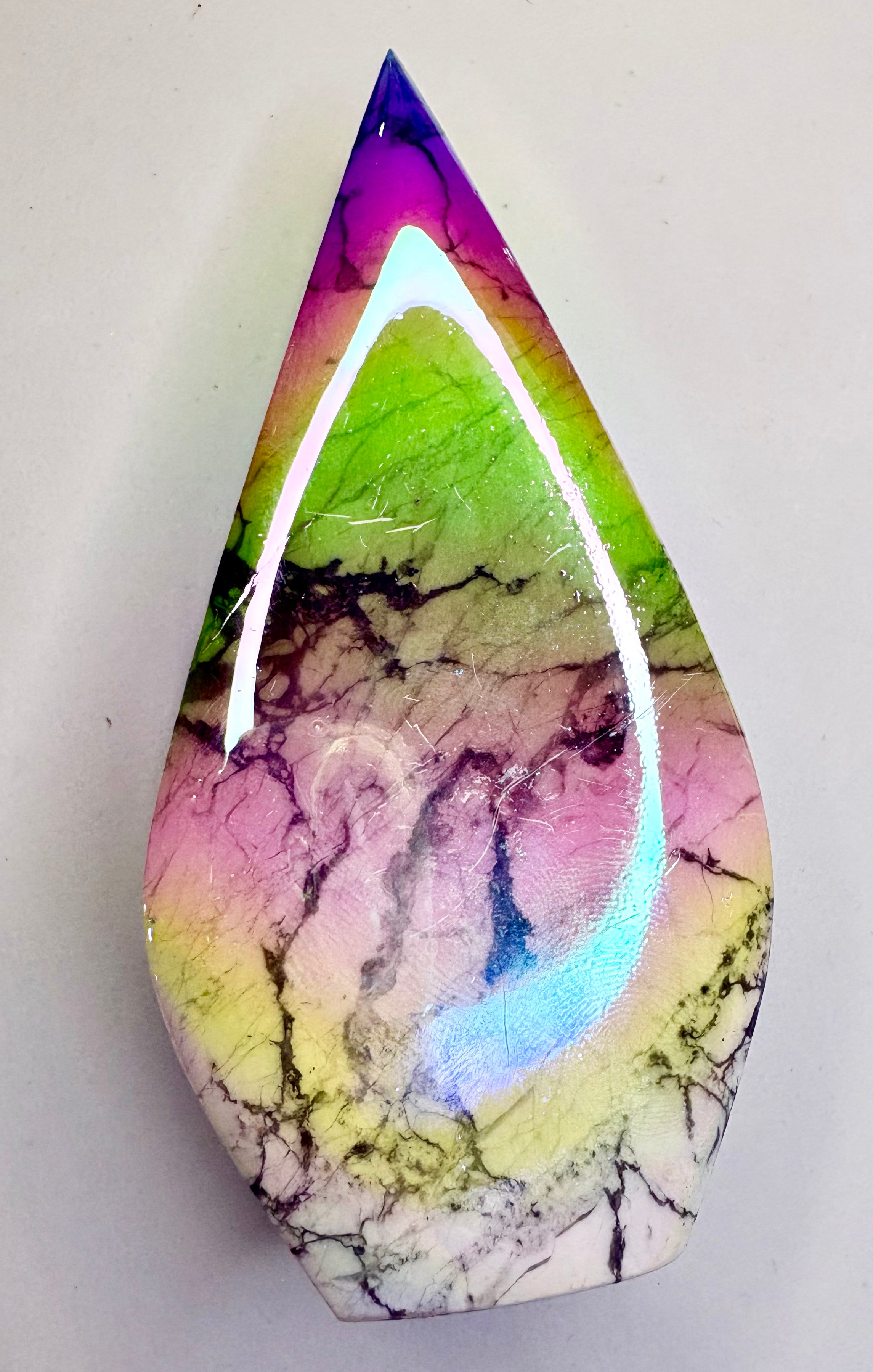 Aura Howlite Flame Option (A)